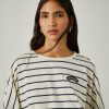 Lion Of Porches Camisolas | T-Shirt Cropped As Riscas Com Manga Abalonada