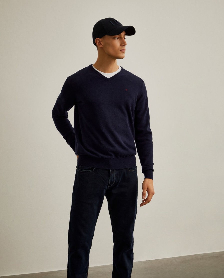 Lion Of Porches Pullovers | Pullover De La